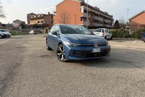Volkswagen Golf 8.5
