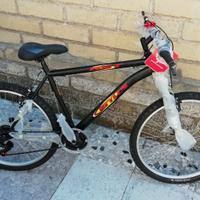 Bici MTB 26" nuova