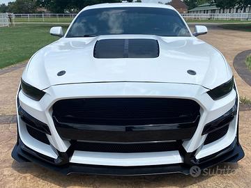 2017 Ford Mustang GT 5.0 V8 KIT SHELBY GT500