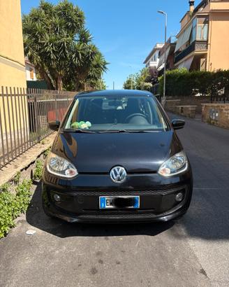 Volkswagen up! Nera del 2014