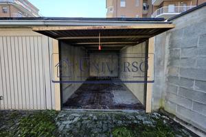 Box / Garage di 13 m² a Voghera