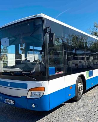 Setra S415