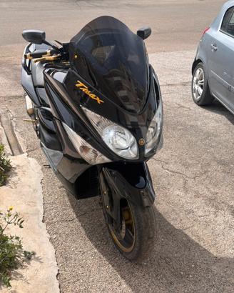 Tmax 500 2010