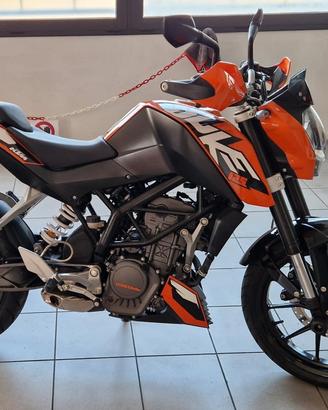 KTM Duke 125 (2011) 