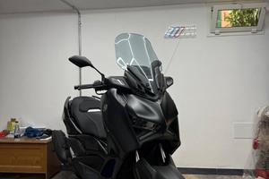 X-Max 125 Tech Max