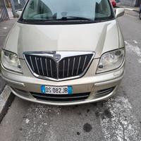 lancia pehdra 7 posti 