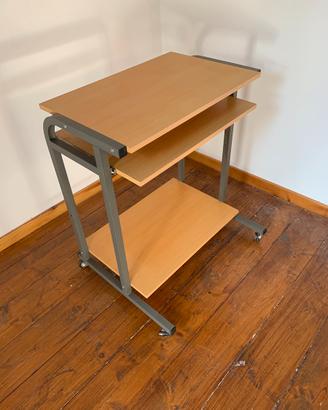 Mobiletto porta pc