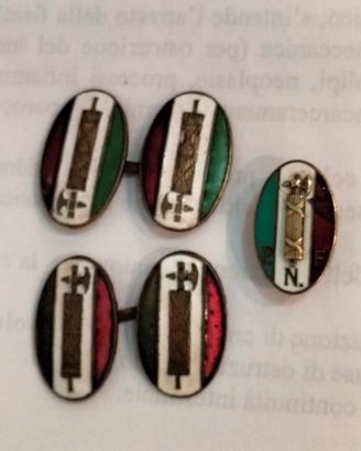 Ventennio Gemelli fascio littorio e  pins PNF orig