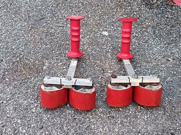 2 pinze  per sollevamento pannelli