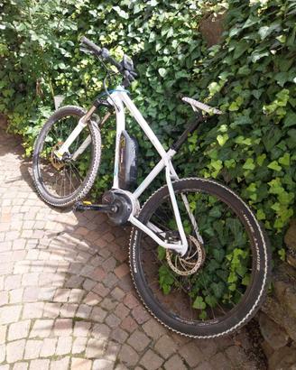 Bicicletta elettrica Orbea
