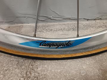 Campagnolo Scirocco 20 ruote corsa