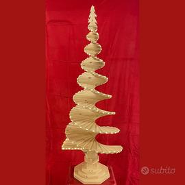Albero in legno