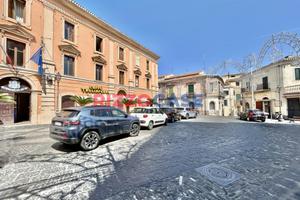 Locale Commerciale - Corigliano-Rossano