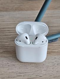 Apple AirPods 2ª generazione con custodia