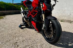 DUCATI STREETFIGHTER 848