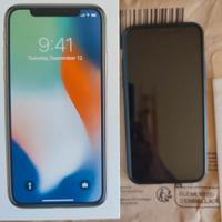 iPhone X 128 GB Argento con Cover