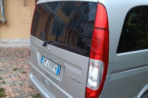 Viano Mercedes Ambiente interni in radica
