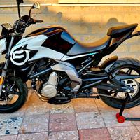 Cf moto 650 nk nuova