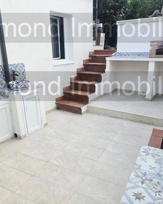 Casa singola con cortile a Torre Archirafi-Riposto