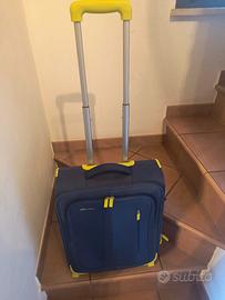 VALIGIA TROLLEY GO CARPISA 