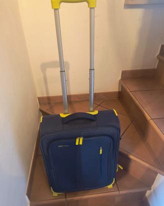 VALIGIA TROLLEY GO CARPISA 