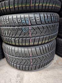 255 40 R 18 95H RFT Pirelli Sottozero Winter III *