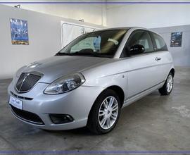 LANCIA Ypsilon 1.3 MJT 75cv Unyca -NEOPATENTATI-