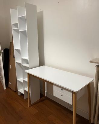 Libreria e scrivania abbinata