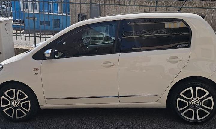 volkswagen UP! Model HIGH! 1.0 75cv 5p Bicolor