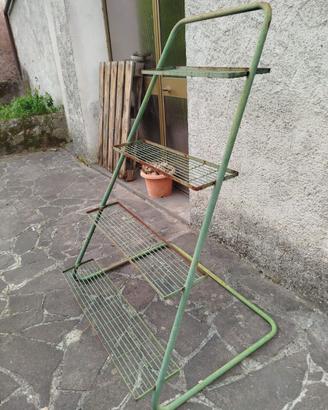 Fioriera in metallo