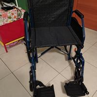 Sedia a rotelle con seduta da 50 cm