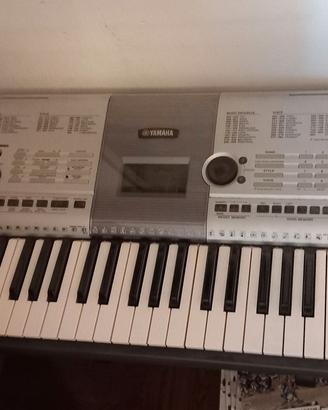 Tastiera yamaha psr-e403 (senza alimentatore)