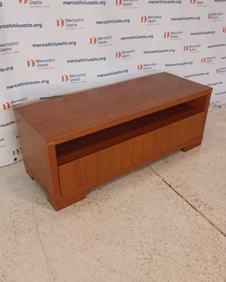 Mobile TV con cassetti