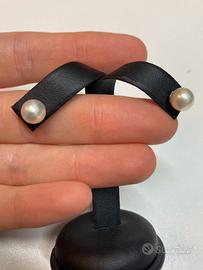 Orecchini di perla e oro 18kt