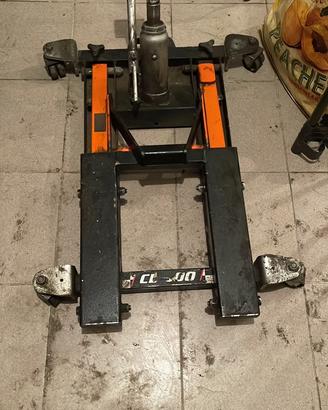 Alza moto e crik su ruote