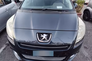 Peugeot 5008 1.6 hdi Business