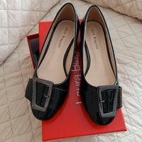Scarpe nere in vernice  Laura Biagiotti n.36