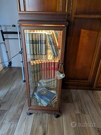 Vetrinetta in legno e vetro con vano portagioie
