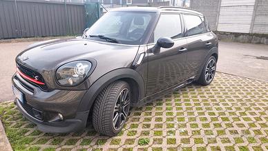MINI Countryman S R 60 John Cooper Works (JCW)