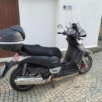 Aprilia Scarabeo 400 light