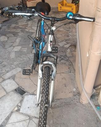 tolgo bicicletta motebaik