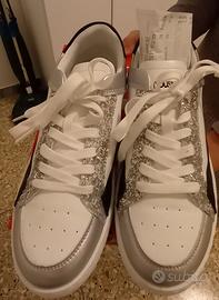 Scarpe sneakers nuove