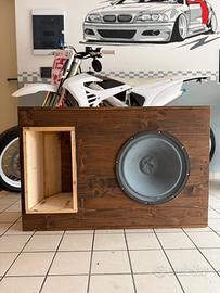 subwoofer con amplificatore 12 volt artigianale