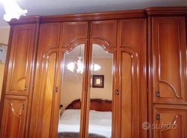 ARMADIO USATO IN LEGNO