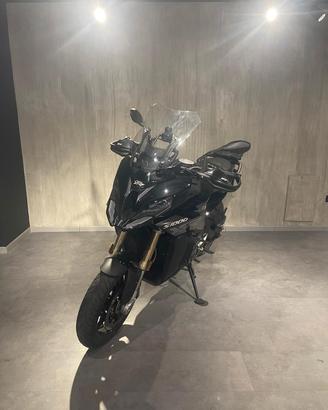 Bmw S 1000 XR - ANNO 2025 - KM 9572