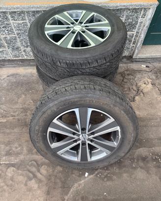 CERCHI E GOMME ISUZU D-MAX (TOYOTA HILUX)