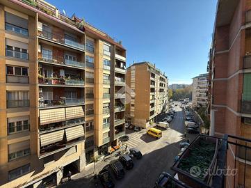 3 LOCALI A ROMA