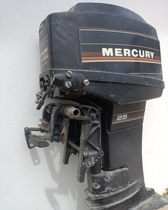 Motore fuoribordo Mercury 25 HP