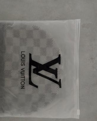 Cuffia Louis Vuitton 