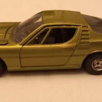 modellino alfa romeo montreal 